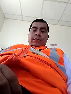 IntrepidBroiler online show from 10-11-25, 06:42
