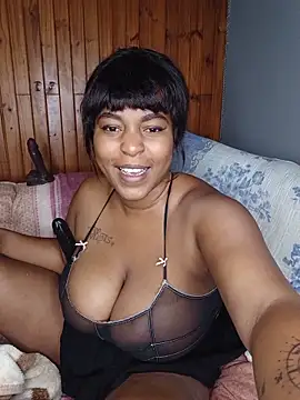 Snapshot of ZuriVixen chatting on 06-07-26, 06:35 ZuriVixen online show from 06-07-26, 06:35