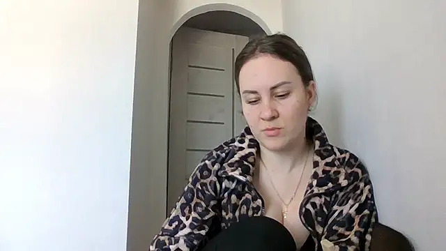 MeadowEyes online show from 03-23-26, 10:26