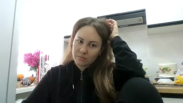 Snapshot of MeadowEyes chatting on 06-03-26, 06:47 MeadowEyes online show from 06-03-26, 06:47