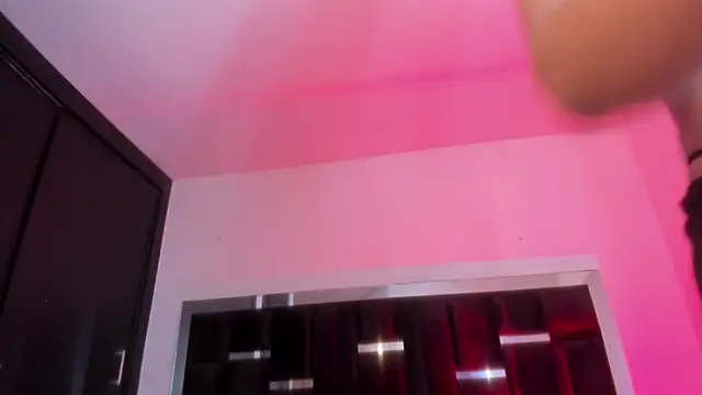 Snapshot of Cami_KingSex chatting on 07-09-26, 07:35 Cami KingSex online show from 07-09-26, 07:35