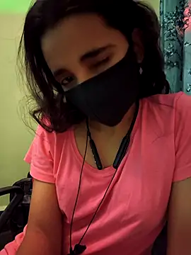 Snapshot of Royal_Shona chatting on 10-20-25, 07:14 Royal Shona online show from 10-20-25, 07:14