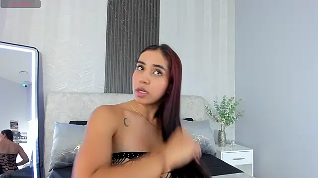 Snapshot of Vittoria_Conti_ chatting on 06-03-26, 04:55 Vittoria Conti online show from 06-03-26, 04:55