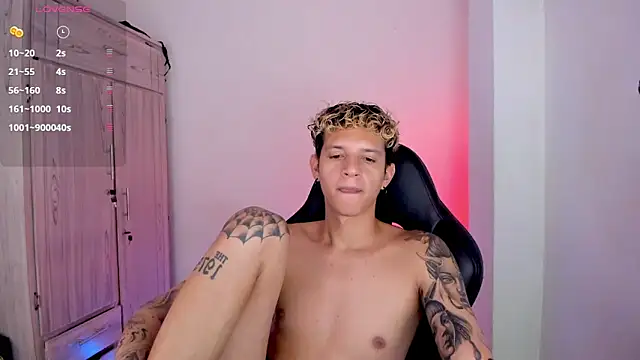 tylernova online show from 04-11-26, 07:45