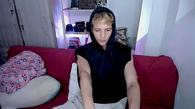 tylernova online show from 01-09-26, 03:02