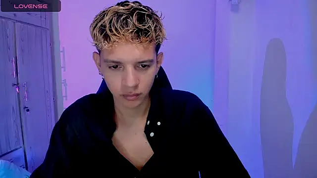 tylernova online show from 03-08-26, 03:43