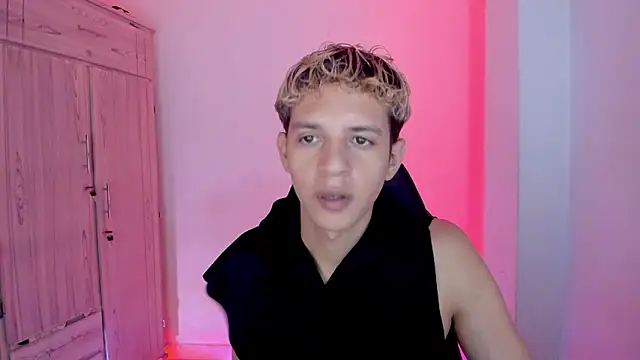 tylernova online show from 02-11-26, 03:06