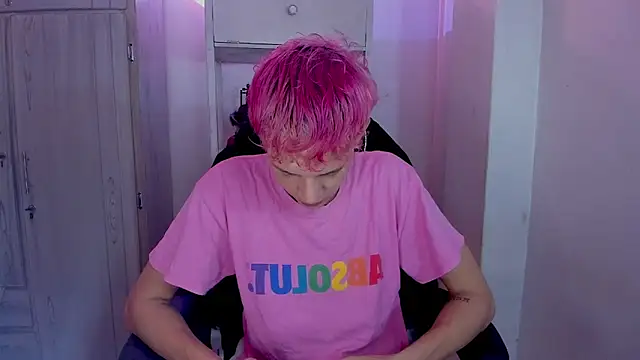 tylernova online show from 11-30-25, 03:51