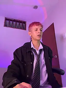 tylernova online show from 11-12-25, 03:54