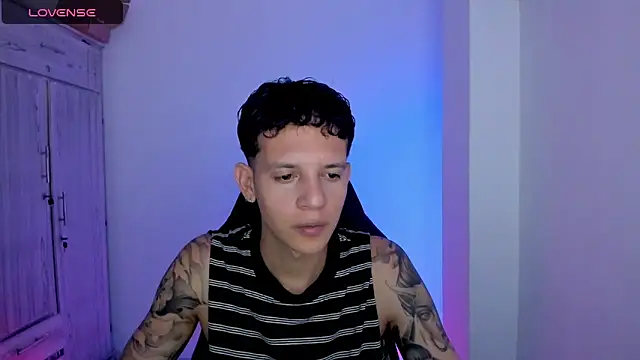 Snapshot of tylernova chatting on 05-30-26, 03:24 tylernova online show from 05-30-26, 03:24