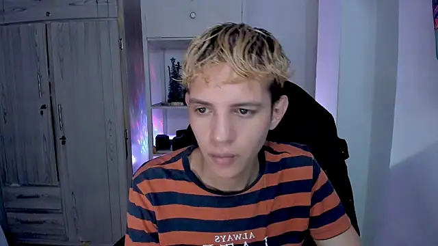 tylernova online show from 01-15-26, 03:32