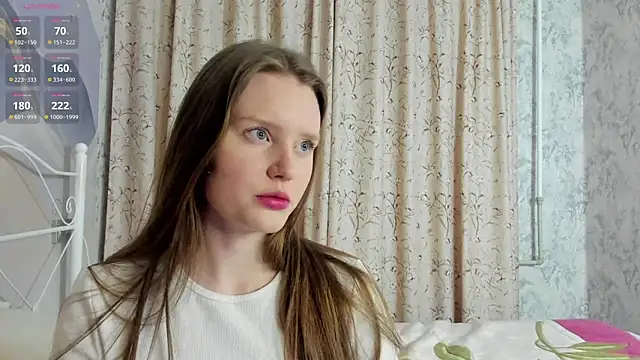 Snapshot of SunRinglein chatting on 03-04-26, 06:15 SunRinglein online show from 03-04-26, 06:15