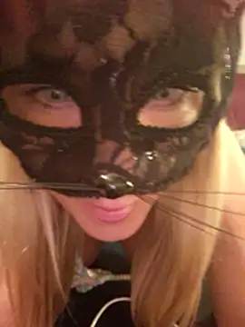 Snapshot of Libertine6259 chatting on 05-02-26, 07:19 Libertine6259 online show from 05-02-26, 07:19