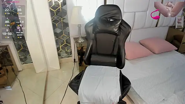 emily parks666 online show from 11-10-25, 09:53