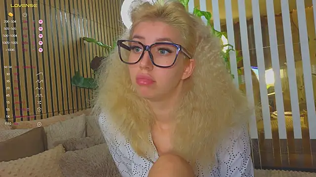 Violetttttta online show from 10-11-25, 08:32