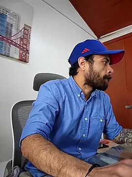 Nateskp 1 online show from 10-19-25, 03:37