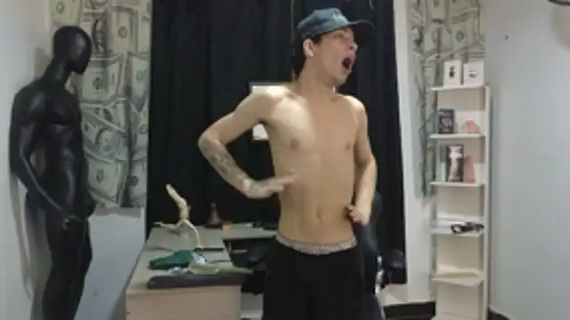 Pride couple online show from 02-19-26, 11:23