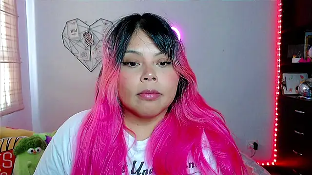 EllieMoonX online show from 01-09-26, 08:27