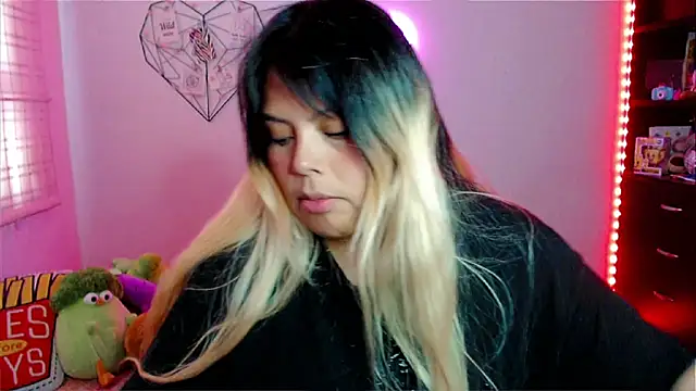 EllieMoonX online show from 03-12-26, 10:14