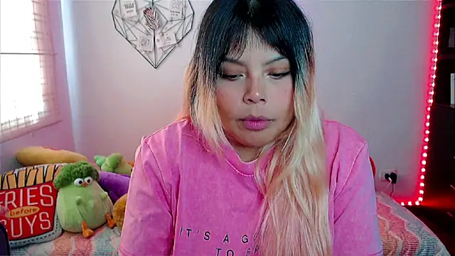 EllieMoonX online show from 02-17-26, 08:17