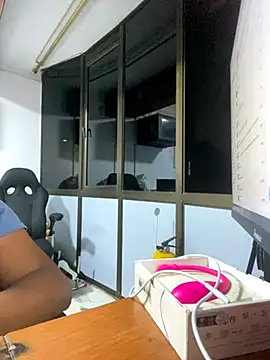 gabrielabrunette69 online show from 10-30-25, 06:23