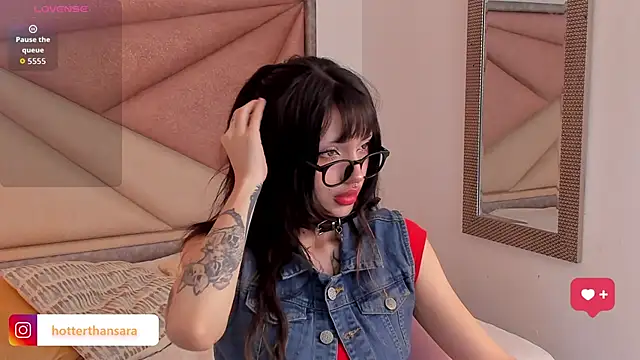 Snapshot of MilanaMikhelson chatting on 10-11-25, 12:11 MilanaMikhelson online show from 10-11-25, 12:11