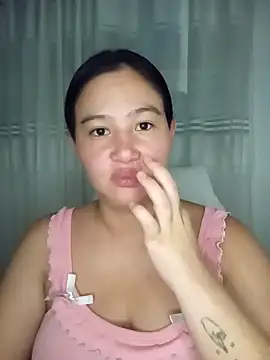 Snapshot of Natacha_02 chatting on 03-04-26, 04:31 Natacha 02 online show from 03-04-26, 04:31