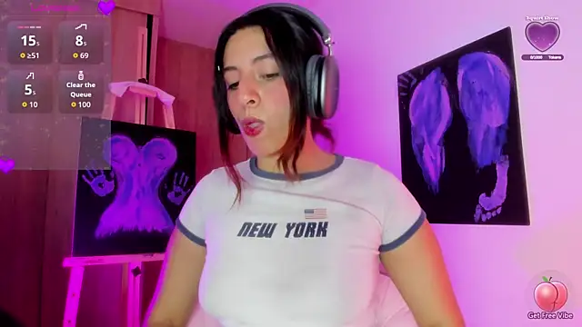 Meganthomson online show from 11-21-25, 02:54