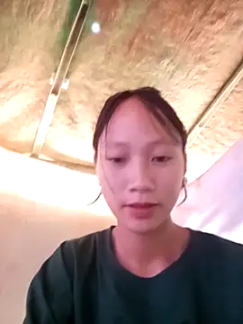 minachao- online show from 10-31-25, 03:03