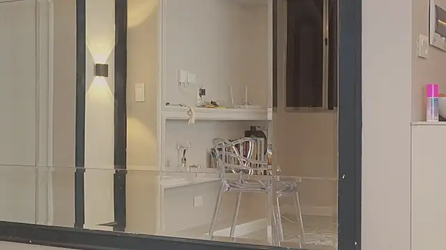 AbrilColls  online show from 11-04-25, 06:50