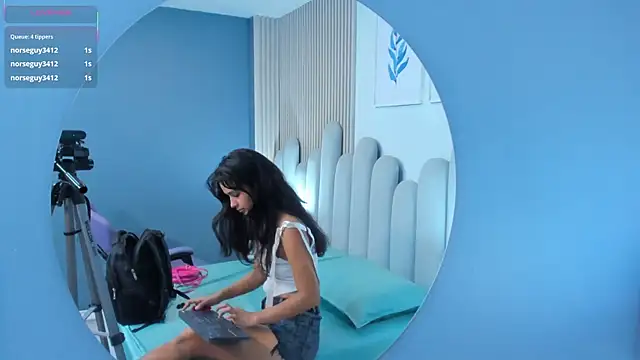 luly dreams online show from 06-18-26, 11:48