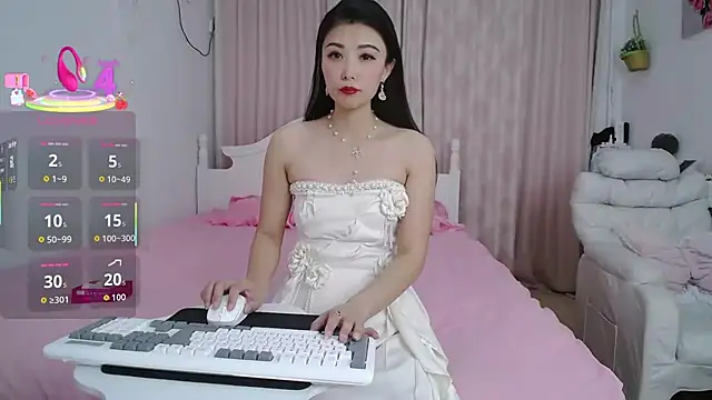 singerxiao online show from 01-19-26, 07:01