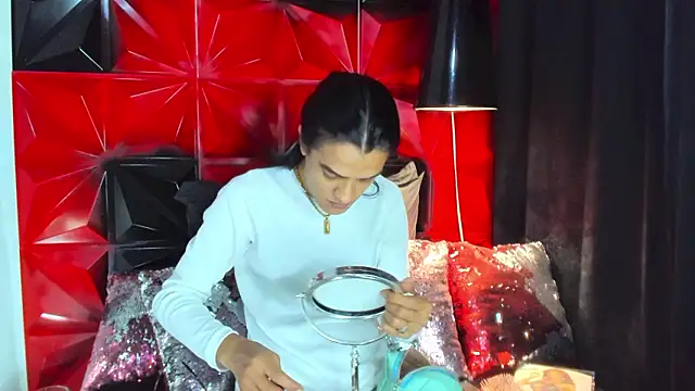 ZAMMIRA online show from 02-15-26, 06:25