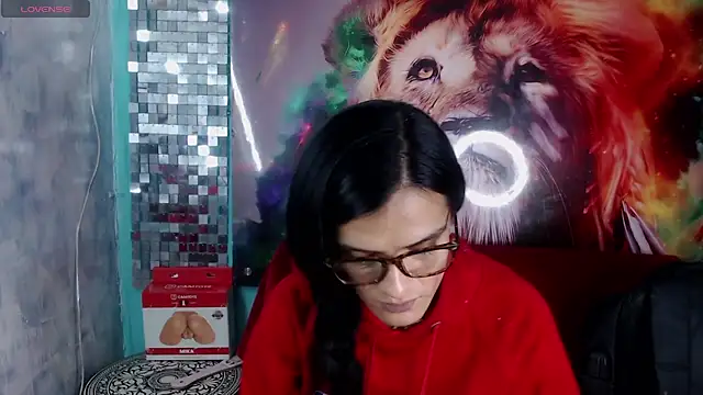 Snapshot of ZAMMIRA chatting on 04-19-26, 12:28 ZAMMIRA online show from 04-19-26, 12:28