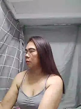 Snapshot of erma_joy chatting on 05-09-26, 10:13 erma joy online show from 05-09-26, 10:13