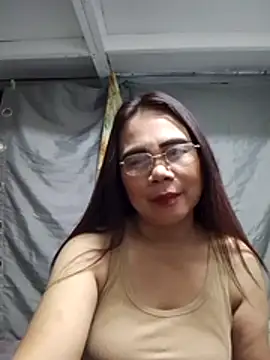 Snapshot of erma_joy chatting on 05-01-26, 11:37 erma joy online show from 05-01-26, 11:37