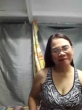 Snapshot of erma_joy chatting on 05-06-26, 10:30 erma joy online show from 05-06-26, 10:30