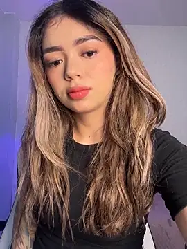 HoneyMollyX online show from 10-25-25, 01:01