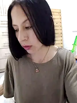 you yuyuu online show from 11-21-25, 09:58