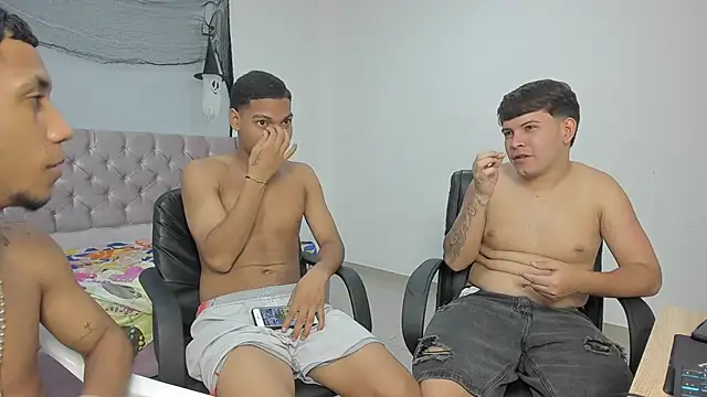 isaac master77 online show from 11-25-25, 03:29