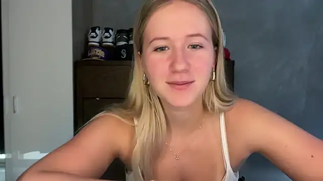 itssosierra online show from 02-05-26, 01:34