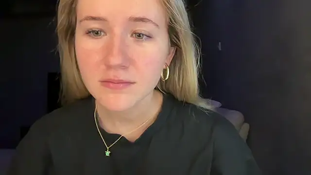 Snapshot of itssosierra chatting on 07-16-26, 12:40 itssosierra online show from 07-16-26, 12:40