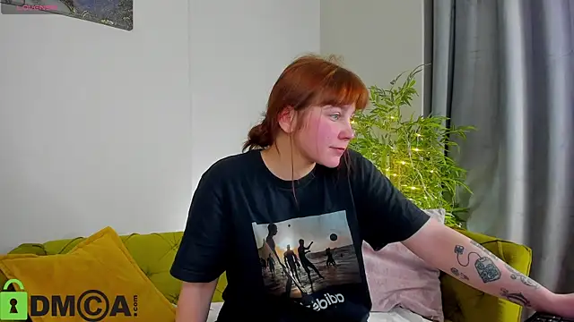 Rene Shine online show from 11-30-25, 05:36