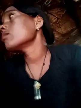 Cutsedi3 online show from 10-19-25, 11:46