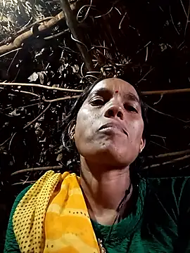 Cutsedi3 online show from 10-30-25, 10:35