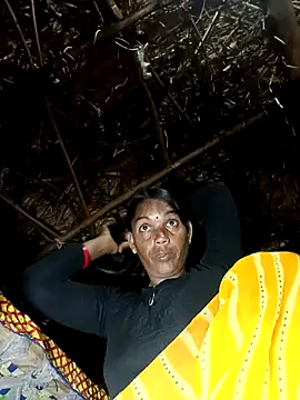 Cutsedi3 online show from 11-04-25, 09:51