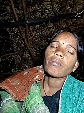 Cutsedi3 online show from 11-19-25, 11:05