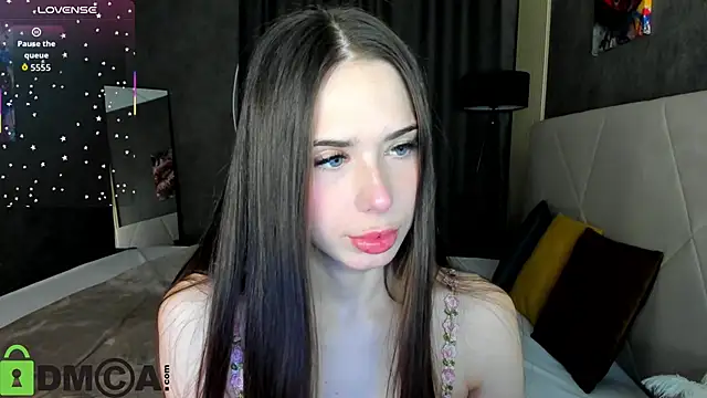 Lana Stones online show from 11-18-25, 12:59