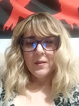 Amelialove42 online show from 02-07-26, 08:39