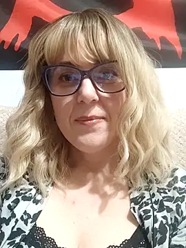 Amelialove42 online show from 03-14-26, 08:59